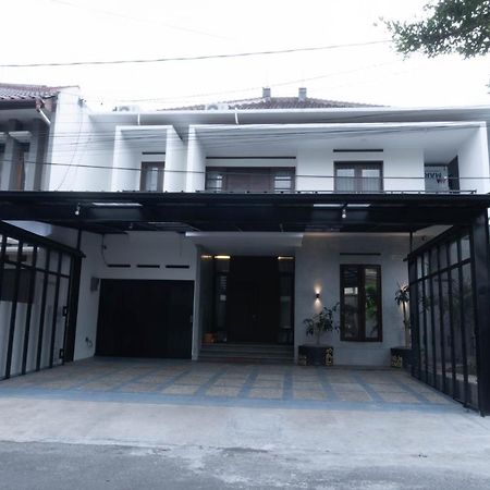 Willa Radja House Cipaku Indah Bandung Zewnętrze zdjęcie