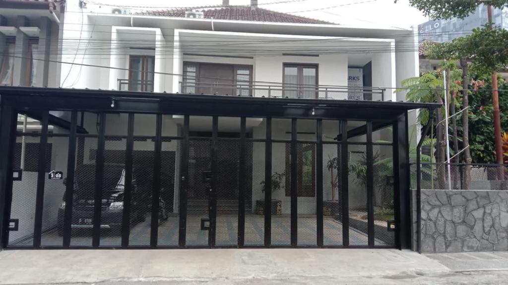 Willa Radja House Cipaku Indah Bandung Zewnętrze zdjęcie