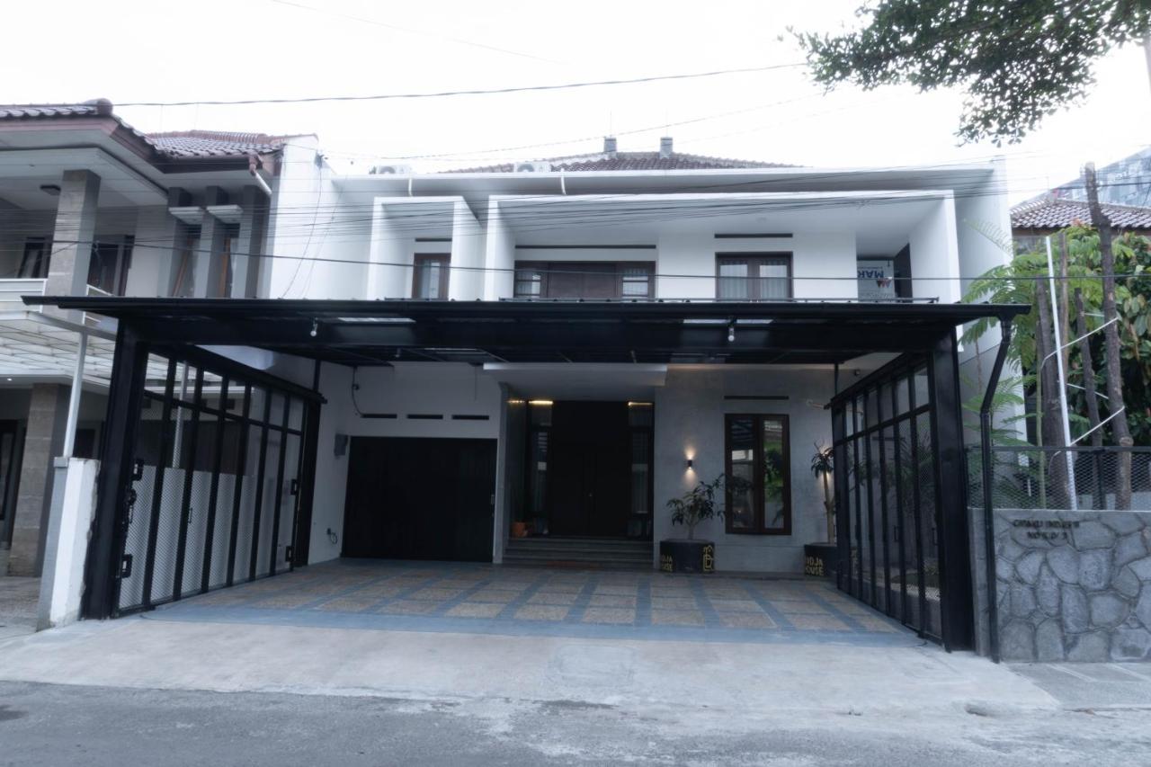 Willa Radja House Cipaku Indah Bandung Zewnętrze zdjęcie